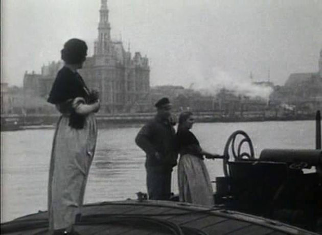 L'Hirondelle et la Mésange 1