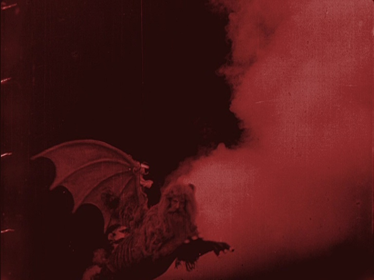 vlcsnap-2020-02-08-15h11m46s699