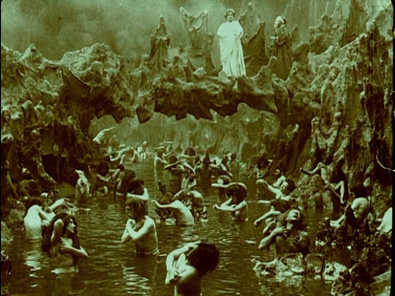 vlcsnap-2020-02-08-15h13m57s333