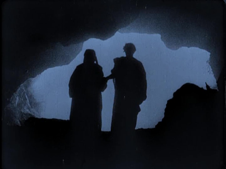 vlcsnap-2020-02-08-17h03m44s074