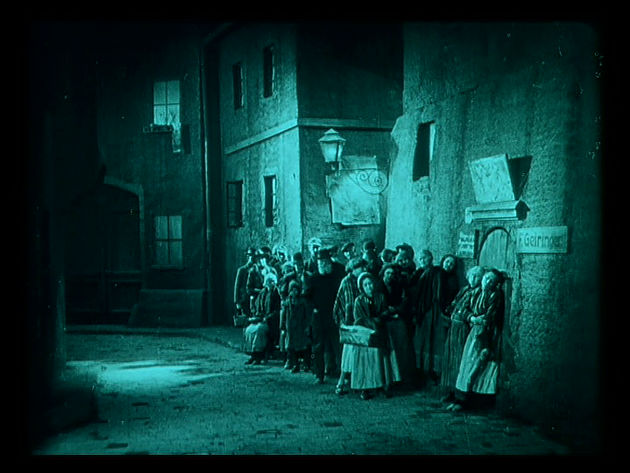 die freudlose gasse 5