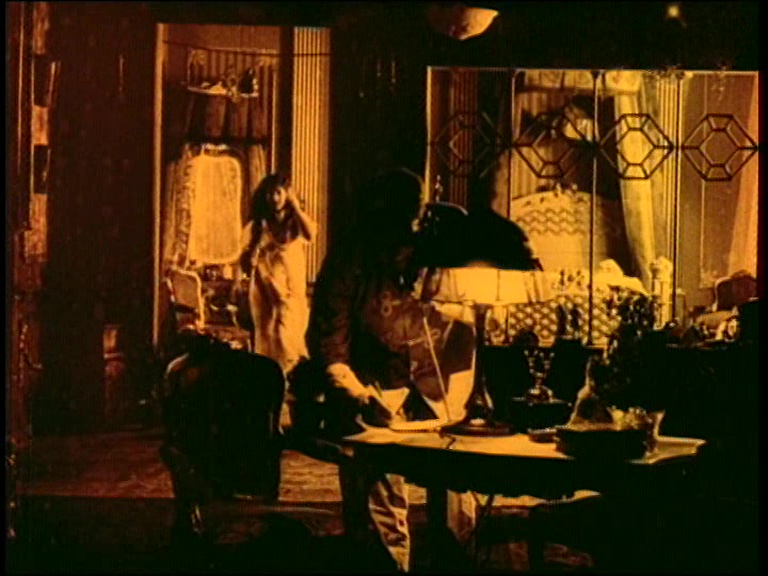 vlcsnap-2019-02-20-21h38m07s810