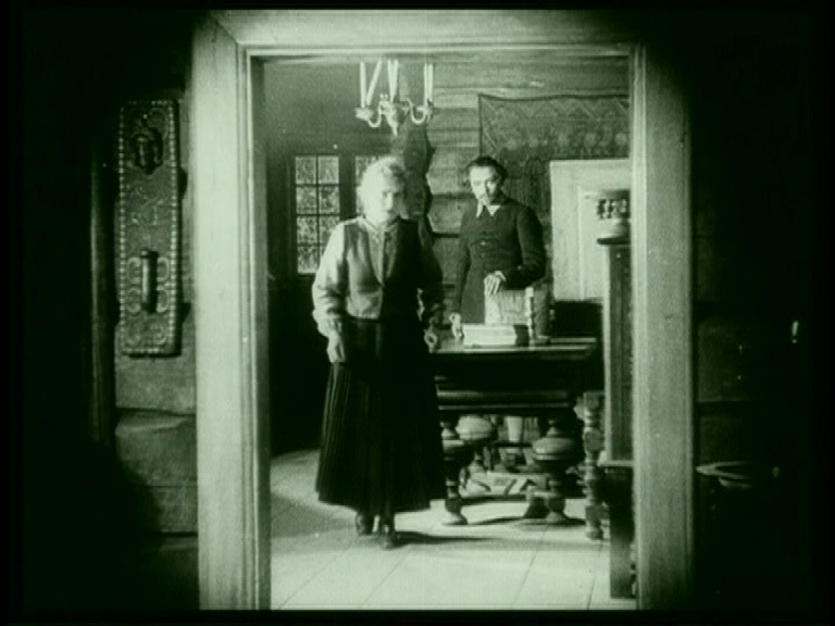 vlcsnap-2019-03-10-19h55m48s608