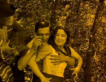 vlcsnap-2019-03-29-19h56m18s239