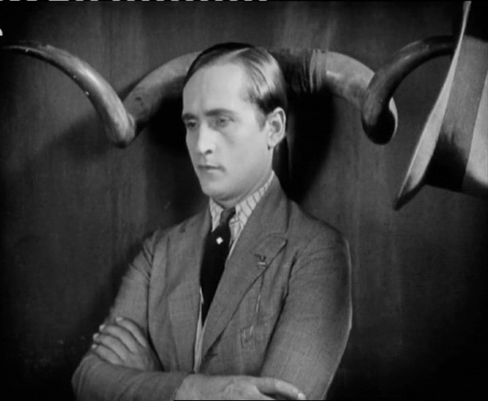 vlcsnap-2020-03-28-14h34m26s885