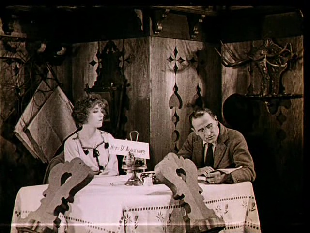 vlcsnap-2020-04-03-21h54m45s514